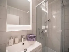 Quiet apartment with large balcony. - Image 4
