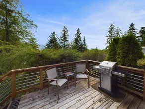 Treetop Retreat w/ Fire Pit - Image 2