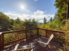Treetop Retreat w/ Fire Pit - Image 4