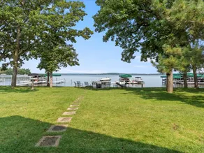 Lakefront Townhome | 6BR | Man Cave + Lake Views - Image 2