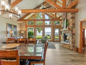 Lakefront Townhome | 6BR | Man Cave + Lake Views - Image 3