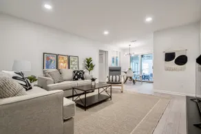 Modern 4-Bedroom Home in Little Rock - Image 2