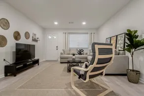 Modern 4-Bedroom Home in Little Rock - Image 5