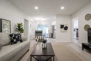 Modern 4-Bedroom Home in Little Rock - Image 4
