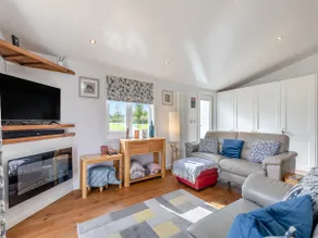 Lilac Tree Lodge - Image 3