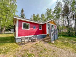 Northern Lights Cottage in Grand Marais, Minnesota - Image 2