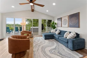 Lakefront Portage Lakes Home w/ hot tub - Image 5