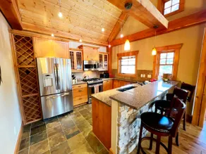 Modern cabin for ski and golf - Image 5