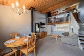 222 Upper Beach View Suite, Shorewater Resort - Image 4