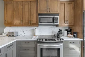 Spacious Townhome - Great for families - Image 5