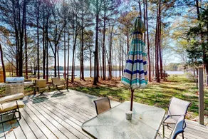 Dog-Friendly Lakefront Home w/ Dock in Saluda - Image 2