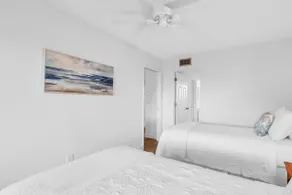 F-335 - Modern Interior, 3rd Floor, Privacy - Image 3