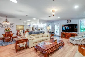 Lakefront Keystone Heights Home with Boat Dock - Image 4