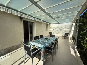 Oasis Vendres swimming pool and modern comfort - Image 3