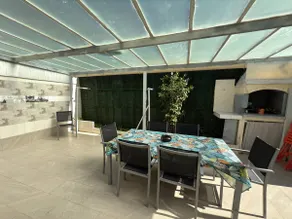 Oasis Vendres swimming pool and modern comfort - Image 2