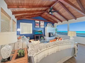 Seaside: Beachfront 4BR, Patio, Hot Tub, Pet Ok - Image 2