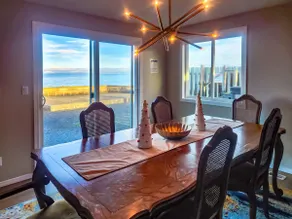Seaside: Beachfront 4BR, Patio, Hot Tub, Pet Ok - Image 5