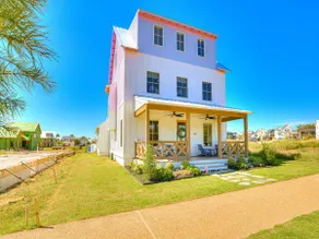 Lila House - Image 2