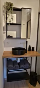 Studio 32 - Image 3