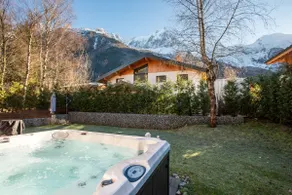 Chalet Arve- Central Chamonix - Sleeps 10 - Alpes Travel - Image 2