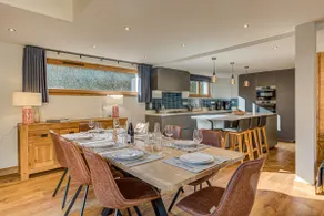 Chalet Arve- Central Chamonix - Sleeps 10 - Alpes Travel - Image 3