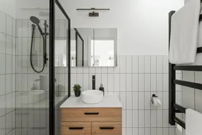 Burnie Retreat - Coastal Comfort Awaits - Image 5