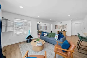 Modern 3BR/2BA Home | 5m DT Elkhart | 30m ND - Image 4