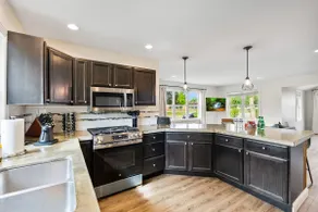 Modern 3BR/2BA Home | 5m DT Elkhart | 30m ND - Image 2