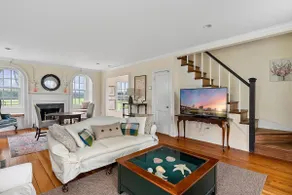Capital Bike Trail Stay | Cozy 2BR Cottage - Image 5