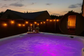 Spa+Fun | HotTub+Sauna+Gym+Casino+Pool+PingPong - Image 3