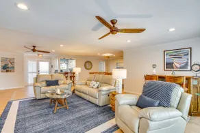 Canal-front Home w/ Boat Lift in Cape Coral! - Image 5