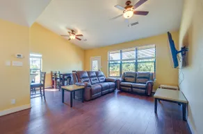 Townhome Near Lake LBJ w/ Deck & Patio! - Image 3