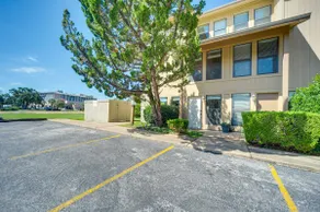 Townhome Near Lake LBJ w/ Deck & Patio! - Image 2