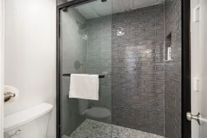 Heart of Downtown Athens - Vibrant 2BR - Image 4