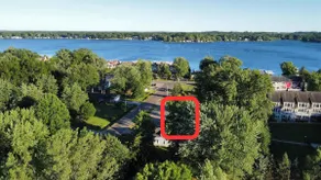 Walk to Paw Paw Lake, fire pit, beach 10 min - Image 2