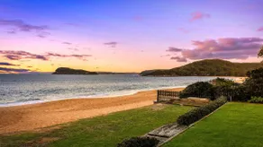 Beachfront, 5 Bedrooms, 5 Bathroooms! - Image 5