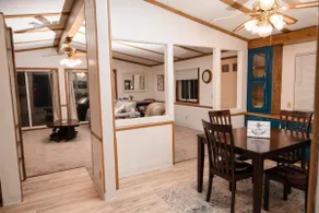 Richmond Lakeside Retreat - Image 3