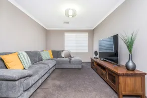 Family Friendly 4BR Home - Image 2