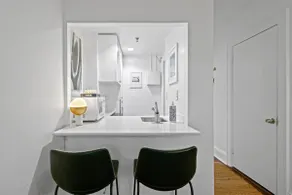 Condo/Cary Grant 1br Beach/pool/Wi-fi - Image 4