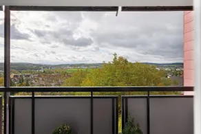 Luxury apartment with panoramic views - Image 4