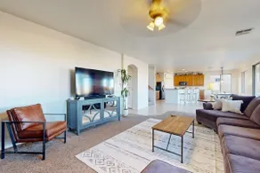 Hot Tub & Game Room: Poolside Paradise in Phoenix! - Image 4