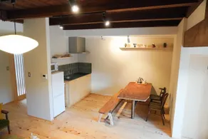 Kintsugi House: artisanal ceramic culture - Image 3