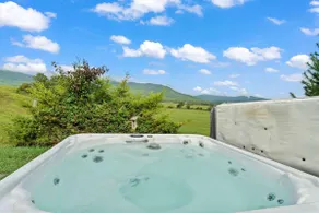 Sojourners Rest Old Rag Views Hot Tub Fire Pit - Image 2