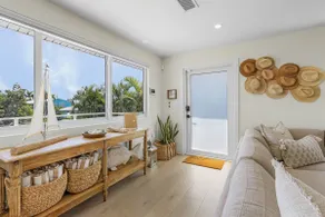 Waterfront Retreat, Sleeps 8, Resort Style Pool - Image 3