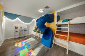 Heated Pool • Sleeps 32 • Pickle/Bball • Theater - Image 4