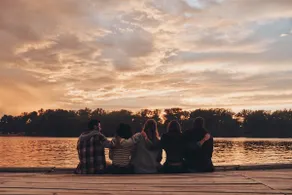 Relax on the Shores of Charming Lac McArthur - Image 2