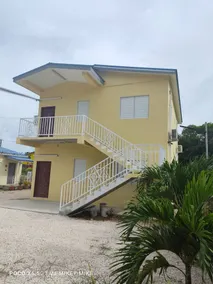 2 Bedroom Apt., Modern, Convenient near Airport - Image 4