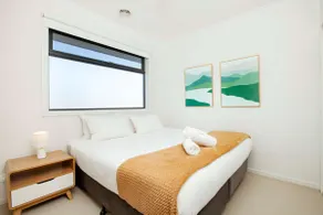 Northside Townhouse Geelong - Image 4