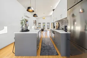 Station House - Mansfield - Sleeps 8 - Image 4