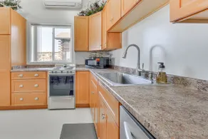Charming Iowa Home: 1 Mi to Golf - Image 3